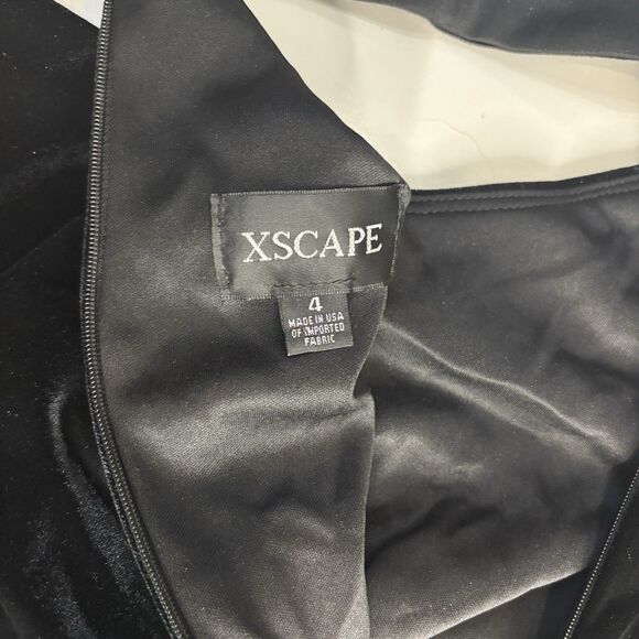 Xscape Shoulder Cutout Long Sleeve Velvet Maxi Dress Size 8 Ruched Whimsigoth - Picture 7 of 9